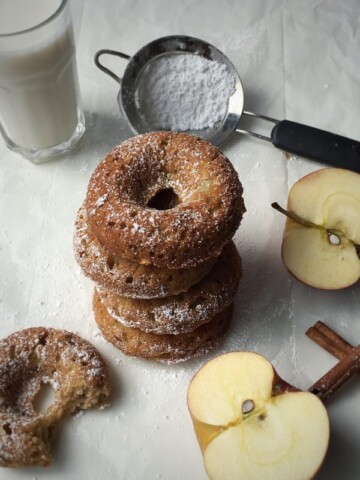 Apple Cinnamon Yogurt Baked Donuts