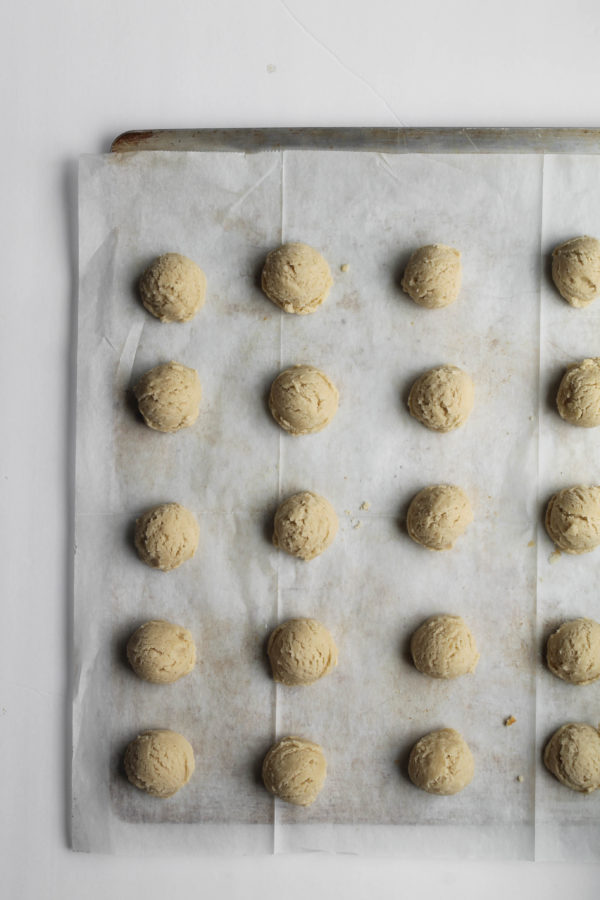 Tahini Shortbread Cookies