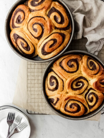 Chocolate Cheesecake Rolls