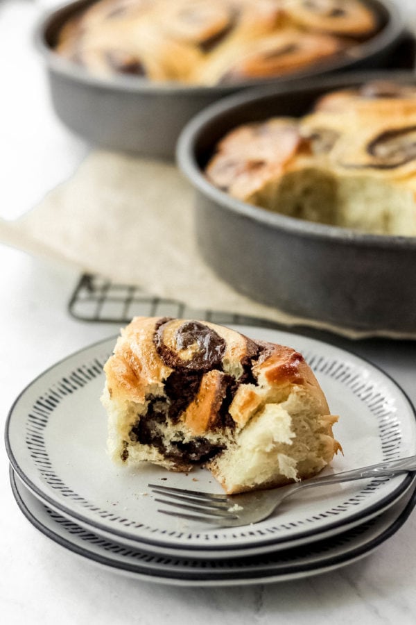 Chocolate Cheesecake Rolls