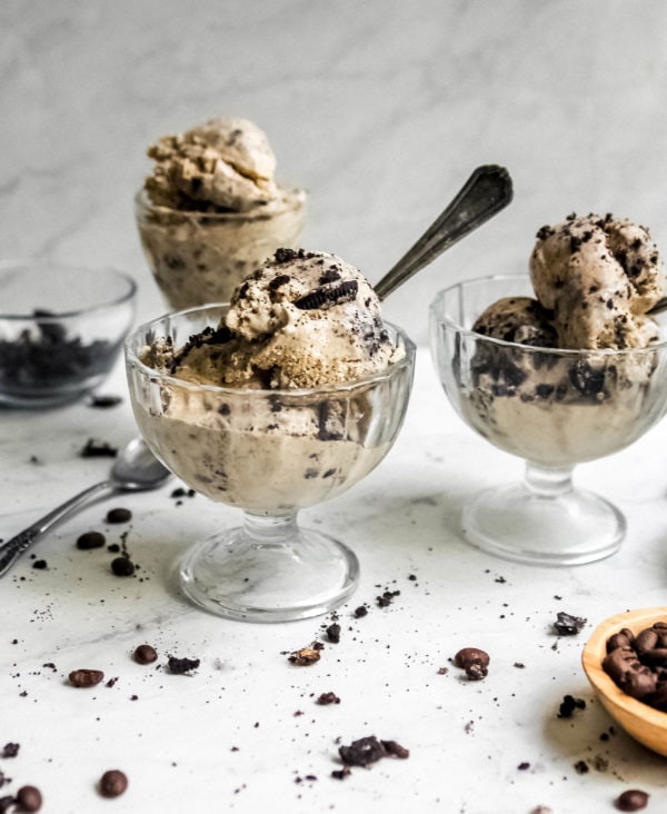 No churn coffee and cookies ice cream