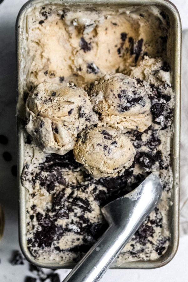 No churn coffee and cookies ice cream