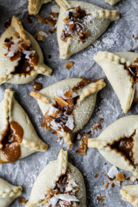 dulce de leche hamantaschen