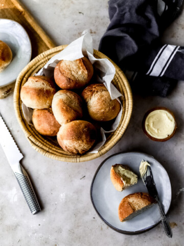 actually-delicious-dinner-rolls-6-2