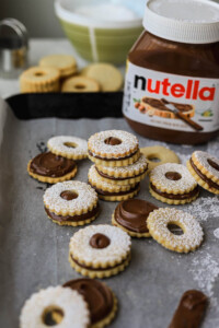 nutella-sandwich-cookies-16