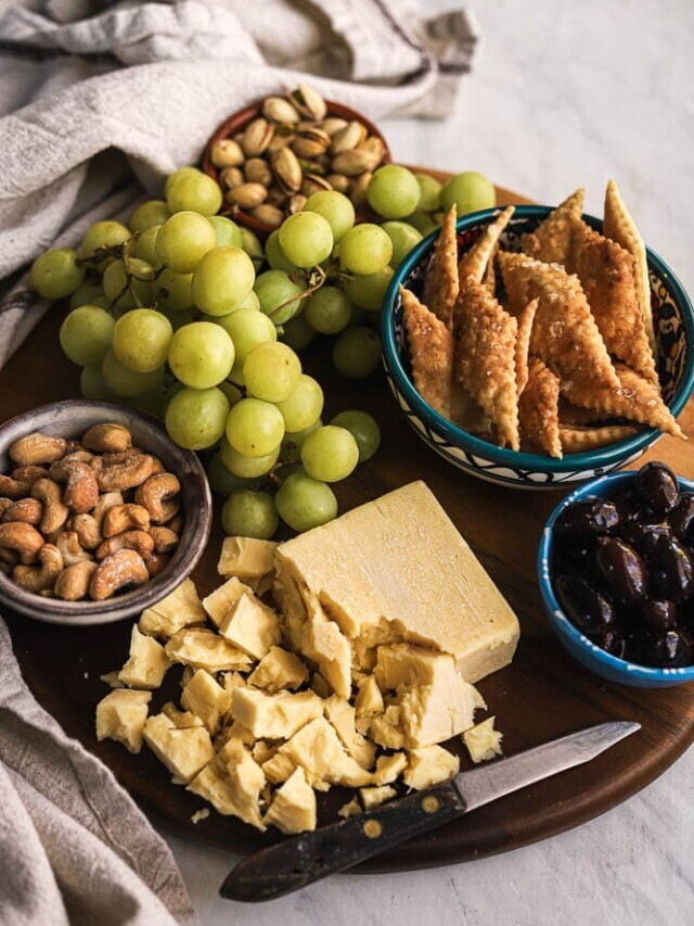 The Best Sourdough Discard Crackers