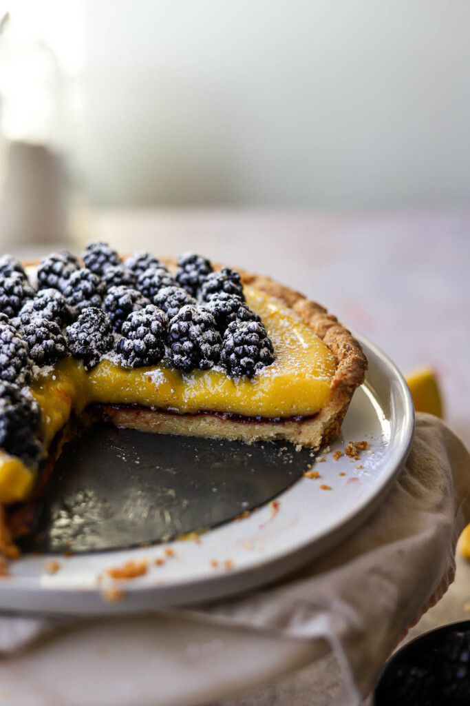 lemon-and-blackberry-tart-9