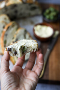 no-knead-olive-bread-5