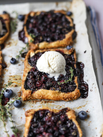 blueberry-lemon-thyme-tarts-23