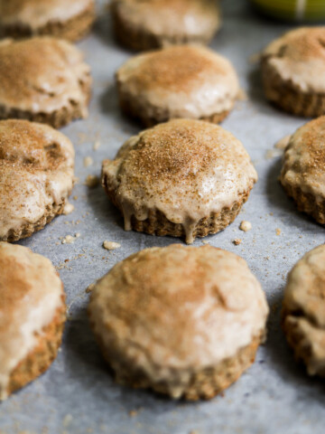 chai-spiced-scones-with-maple-glaze-2