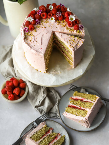 raspbery-pistachio-layer-cake-9