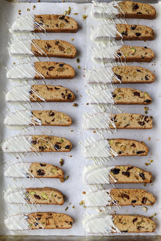 pistachio-cranberry-biscotti-with-white-chocolate_lions-bread-5